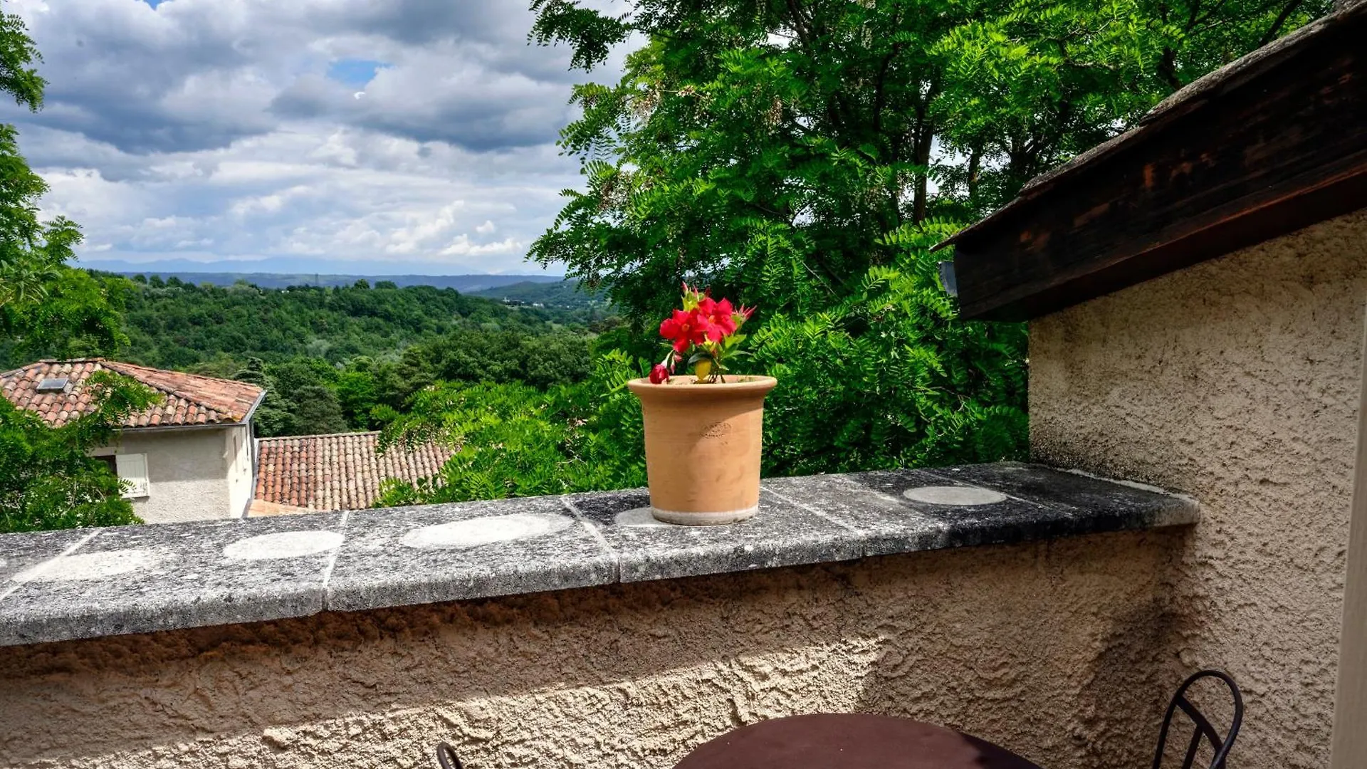 Hotel Charembeau Forcalquier