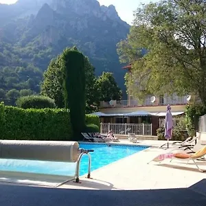 St Sebastien Hotel