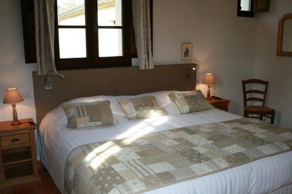 Charembeau Hotel Forcalquier 3*,